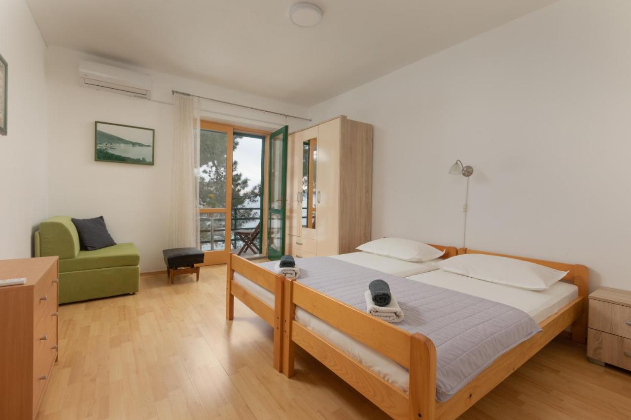 Pine And Sunshine Apartments Подгора Экстерьер фото